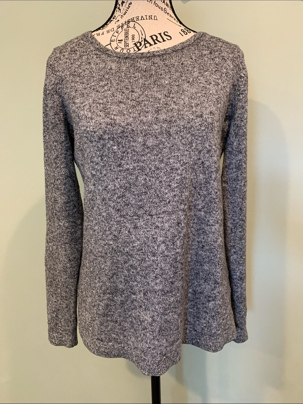 Old Navy Women’s Small Black and Gray Marled Long-Sleeve Pullover Tunic Sweater